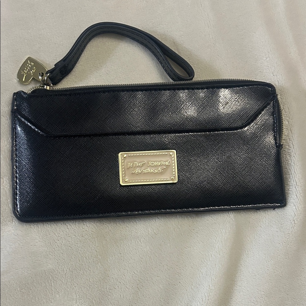 Betsey Johnson New York Black Wristlet